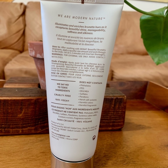 MONAT Beautiful Brunette Colour Enhance Conditioner - Picture 2 of 3